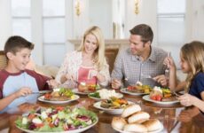 Cocinar en casa ¿Cómo la comida casera hace la diferencia? Cocinar en casa ¿Cómo la comida casera hace la diferencia?